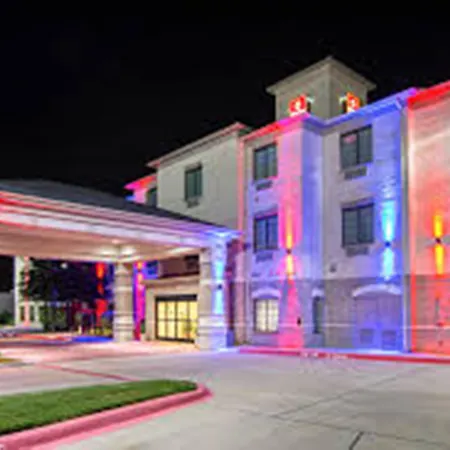Clarion Inn & Suites Weatherford South-3
